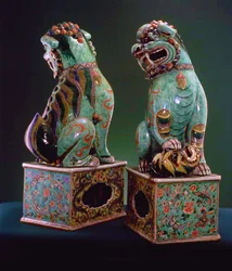 Perros Fu, Protectores de la Fe